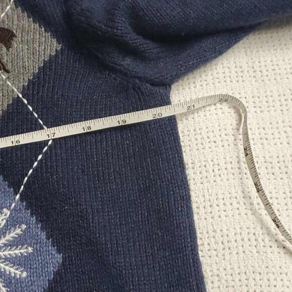 Croft & Barrow Holiday Embroider Ice Skates, Mitten Theme Full Zip Sz M Cardigan - Picture 11 of 12